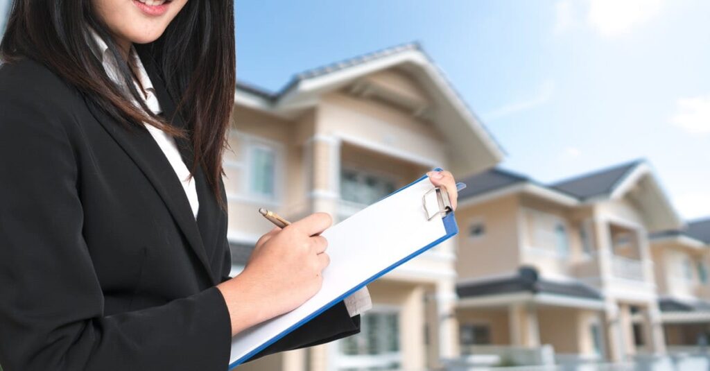 Why you should invest in real estate: 5 reasons